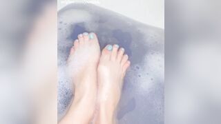 Like this if you love feet taking foot fetishized customs dm me Also i - Jewelzblu OnlyFans Leaks