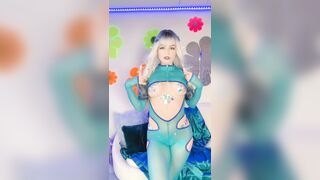 Space elf vibes for the EDC livestream - Jewelzblu OnlyFans Leaks