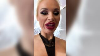 [1259 of 1424 Vids] Sophieaslut (sophieasuccess_fanpage aka Sophie Anderson) OnlyFans Leaks Nude