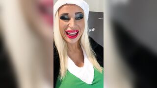 [1385 of 1424 Vids] Sophieaslut (sophieasuccess_fanpage aka Sophie Anderson) OnlyFans Leaks Nude