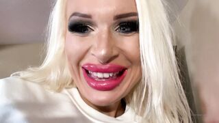 [14 of 1424 Vids] Sophieaslut (sophieasuccess_fanpage aka Sophie Anderson) OnlyFans Leaks Nude