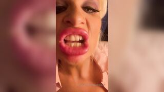 [298 of 1424 Vids] Sophieaslut (sophieasuccess_fanpage aka Sophie Anderson) OnlyFans Leaks Nude