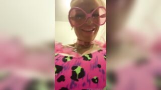 [530 of 1424 Vids] Sophieaslut (sophieasuccess_fanpage aka Sophie Anderson) OnlyFans Leaks Nude