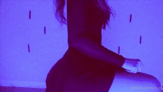 [507 of 550 Vids] Izzy_xx (izzy_xx7 aka thexxgirl aka BlancNoir) OnlyFans Leaks Nude