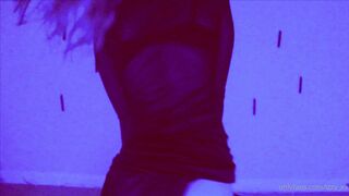 [507 of 550 Vids] Izzy_xx (izzy_xx7 aka thexxgirl aka BlancNoir) OnlyFans Leaks Nude