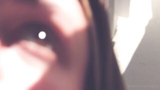 [513 of 550 Vids] Izzy_xx (izzy_xx7 aka thexxgirl aka BlancNoir) OnlyFans Leaks Nude