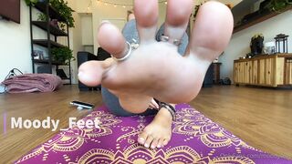 [133 of 281 Vids]  Moodyfeet (Moody Feet aka Moody_fxxt) OnlyFans Leaks Nude