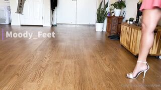 [192 of 281 Vids]  Moodyfeet (Moody Feet aka Moody_fxxt) OnlyFans Leaks Nude