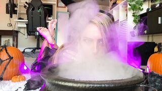 [210 of 281 Vids]  Moodyfeet (Moody Feet aka Moody_fxxt) OnlyFans Leaks Nude