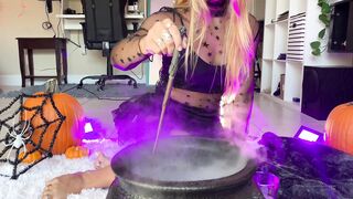 [210 of 281 Vids]  Moodyfeet (Moody Feet aka Moody_fxxt) OnlyFans Leaks Nude