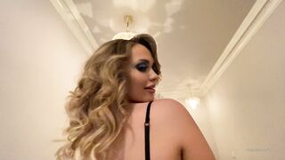 [391 of 501 Vids] Miamalkova (Mia Malkova) OnlyFans Leaks Nude Big Tits