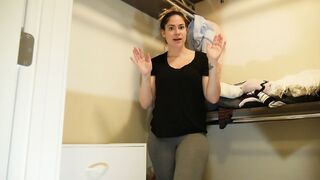  Mover Finds Sex Toy Stash- Ashleyalban94 (Ashley Alban) OnlyFans Leaks Nude