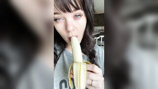 [174 of 485 VIds] Theemilylynne (Emily Lynne aka the.emilylynne) OnlyFans Leaks Nude