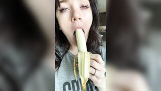 [174 of 485 VIds] Theemilylynne (Emily Lynne aka the.emilylynne) OnlyFans Leaks Nude