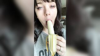 [174 of 485 VIds] Theemilylynne (Emily Lynne aka the.emilylynne) OnlyFans Leaks Nude