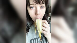 [174 of 485 VIds] Theemilylynne (Emily Lynne aka the.emilylynne) OnlyFans Leaks Nude