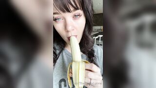 [379 of 485 VIds] Theemilylynne (Emily Lynne aka the.emilylynne) OnlyFans Leaks Nude