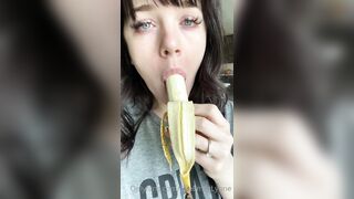 [379 of 485 VIds] Theemilylynne (Emily Lynne aka the.emilylynne) OnlyFans Leaks Nude