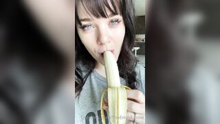 [379 of 485 VIds] Theemilylynne (Emily Lynne aka the.emilylynne) OnlyFans Leaks Nude