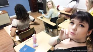 [63 of 485 VIds] Theemilylynne (Emily Lynne aka the.emilylynne) OnlyFans Leaks Nude