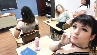 [63 of 485 VIds] Theemilylynne (Emily Lynne aka the.emilylynne) OnlyFans Leaks Nude