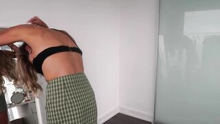 [148 of 154 Vids] Gwengwiz (gwengwiz3 aka Gwen Wiz) OnlyFans Leaks Nude Farm GIrl