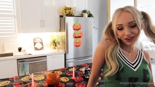 [63 of 154 Vids] Gwengwiz (gwengwiz3 aka Gwen Wiz) OnlyFans Leaks Nude Farm GIrl