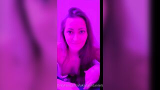 [423 of 607 Vids] Akadanidaniels (Dani Daniels) OnlyFans Leaks Nude Danisthings
