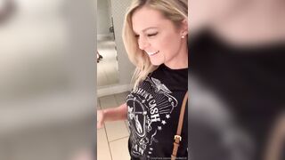 [90 of 144 Vids] Stag_hotwife619 (Stag Hotwife 619 aka Calihotwife) OnlyFans Leaks Nude