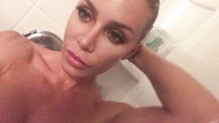 [174 of 188 Vids] Xnicoleanistonx (Nicole Aniston aka realnicoleaniston) OnlyFans Leaks Nude