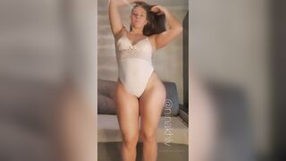 [13 of 173 Vids] Ninakhlv (Nina aka Ninelxxx) OnlyFans Leaks Nude