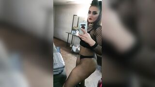 [76 of 173 Vids] Ninakhlv (Nina aka Ninelxxx) OnlyFans Leaks Nude