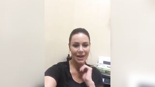 [215 of 587 Vids] Kendralust (Kendra Lust) OnlyFans Leaks Hottest MILF
