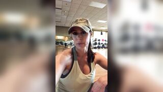 [458 of 587 Vids] Kendralust (Kendra Lust) OnlyFans Leaks Hottest MILF