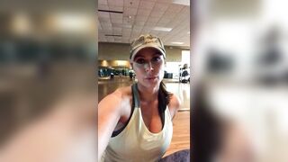 [458 of 587 Vids] Kendralust (Kendra Lust) OnlyFans Leaks Hottest MILF