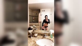 [574 of 587 Vids] Kendralust (Kendra Lust) OnlyFans Leaks Hottest MILF