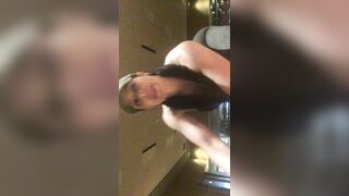 [71 of 587 Vids] Kendralust (Kendra Lust) OnlyFans Leaks Hottest MILF