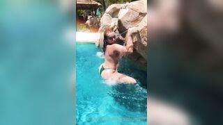 [141 of 157 Vids] Zoieburgher (Zoie Burgher aka luxezoie) OnlyFans Leaks Nude