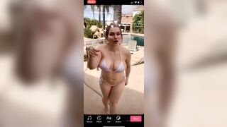[99 of 157 Vids] Zoieburgher (Zoie Burgher aka luxezoie) OnlyFans Leaks Nude