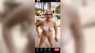 [99 of 157 Vids] Zoieburgher (Zoie Burgher aka luxezoie) OnlyFans Leaks Nude