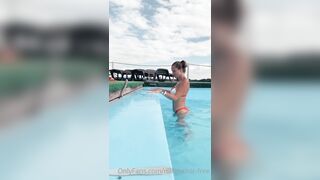 [25 of 110 Vids] Milanahot (Milana Hot) OnlyFans Leaks Nude Eating Cum Queen