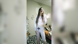 [104 of 3935 Vids] Bree Louise (bree_louisexoxo aka breebbydance) OnlyFans Leaks Nude