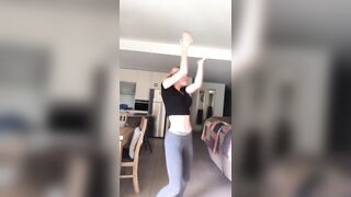 [1084 of 3935 Vids] Bree Louise (bree_louisexoxo aka breebbydance) OnlyFans Leaks Nude