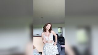 [1127 of 3935 Vids] Bree Louise (bree_louisexoxo aka breebbydance) OnlyFans Leaks Nude