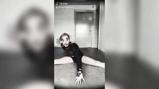 [1145 of 3935 Vids] Bree Louise (bree_louisexoxo aka breebbydance) OnlyFans Leaks Nude