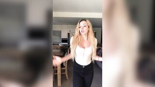 [1147 of 3935 Vids] Bree Louise (bree_louisexoxo aka breebbydance) OnlyFans Leaks Nude