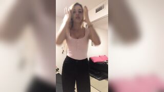 [1157 of 3935 Vids] Bree Louise (bree_louisexoxo aka breebbydance) OnlyFans Leaks Nude