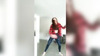 [1207 of 3935 Vids] Bree Louise (bree_louisexoxo aka breebbydance) OnlyFans Leaks Nude