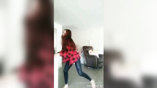 [1207 of 3935 Vids] Bree Louise (bree_louisexoxo aka breebbydance) OnlyFans Leaks Nude