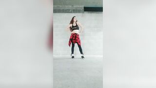 [1320 of 3935 Vids] Bree Louise (bree_louisexoxo aka breebbydance) OnlyFans Leaks Nude